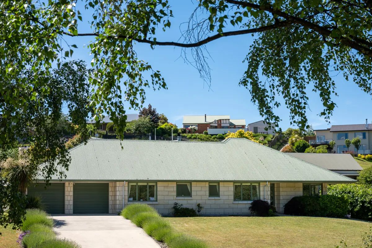 Street view of Hedditch Hideaway