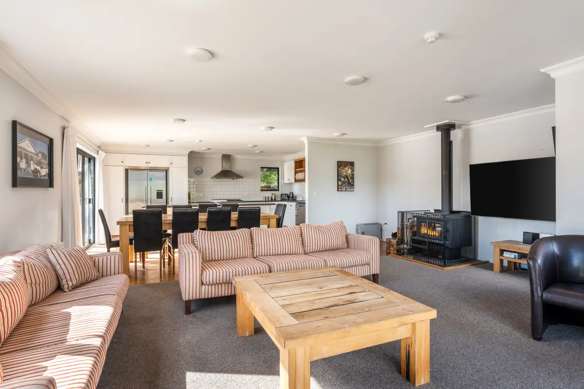 Large Open-Plan Living 