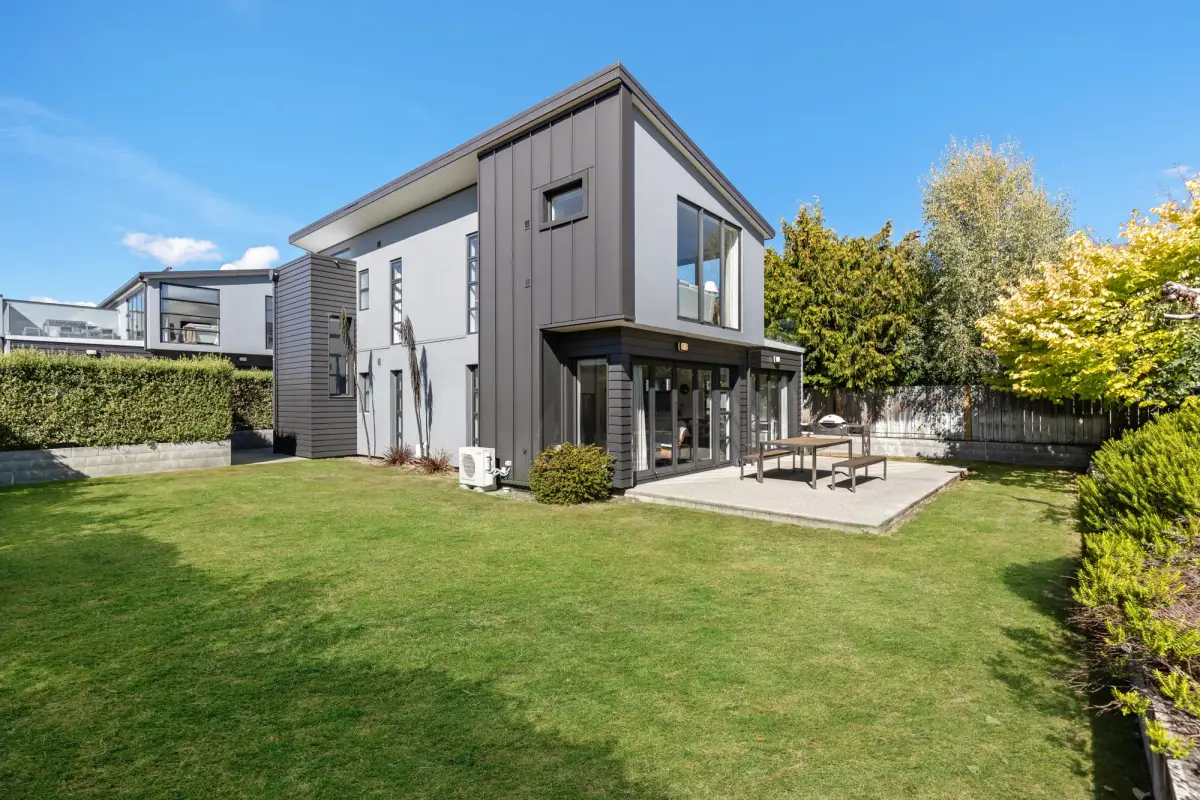 Exterior View of House 