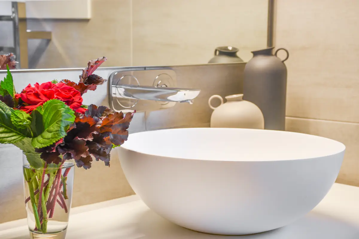 Simple Bathroom Detail