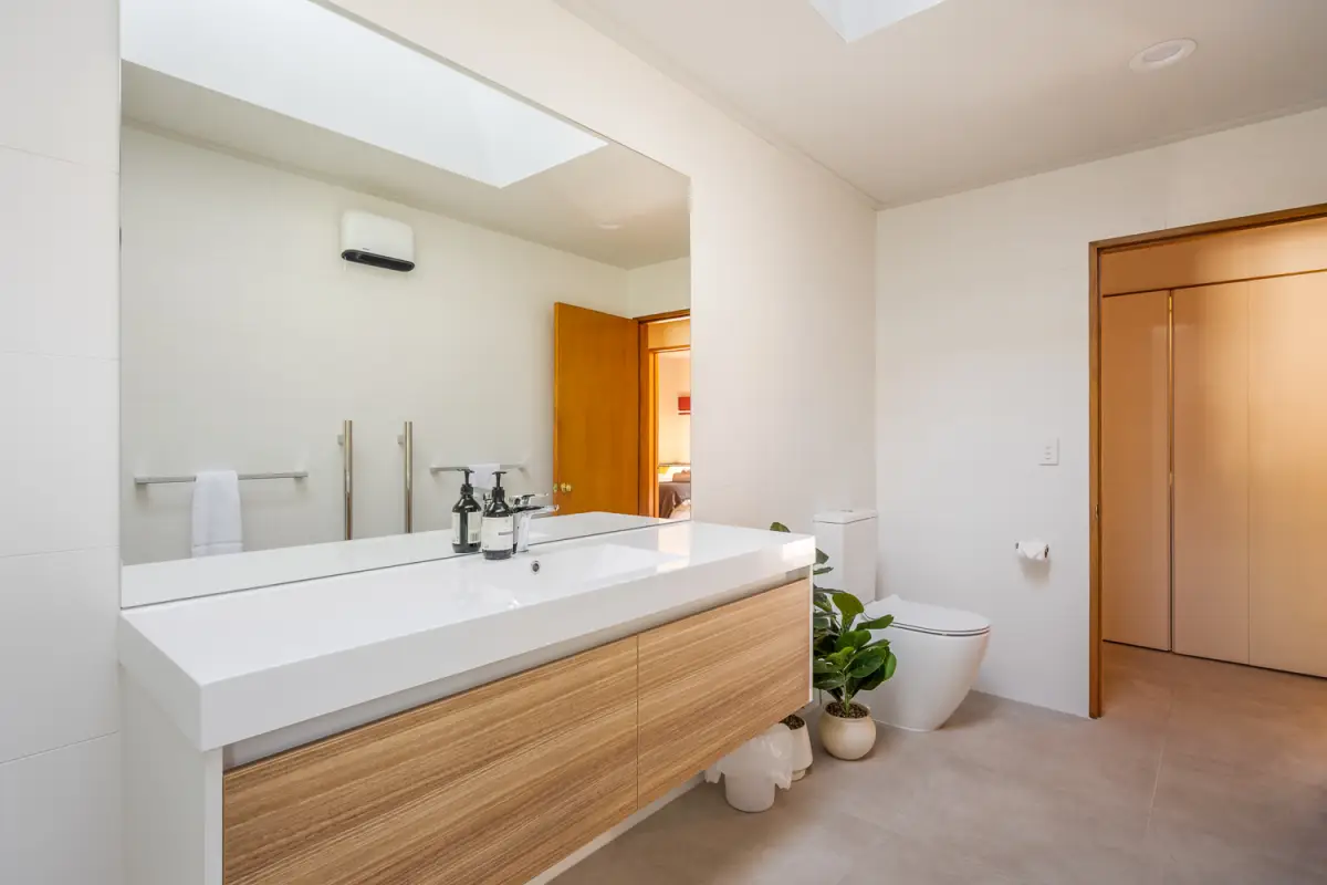 Lovely renovated modern bathroom 