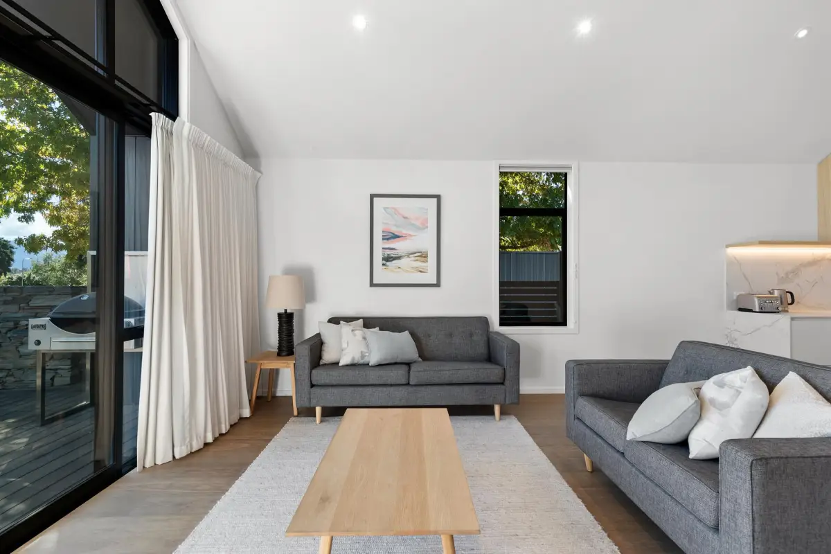 Lounge with Outdoor Access 