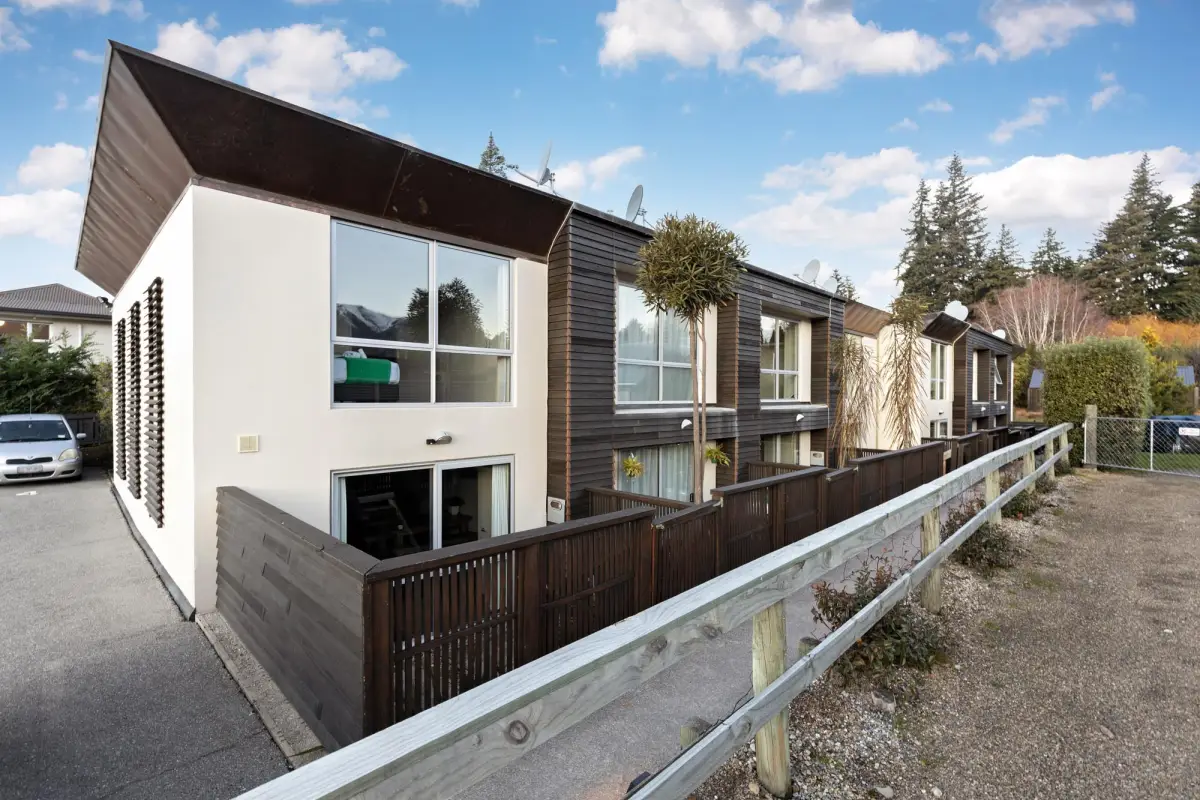 Exterior View of House 