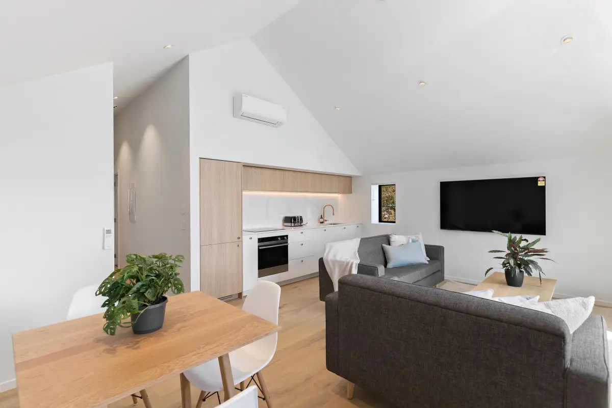 Stylish upstairs living 