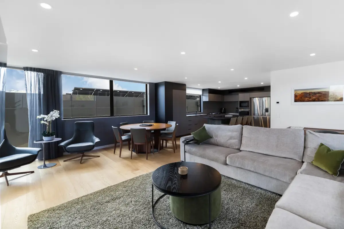 Spacious Open-Plan Interior 