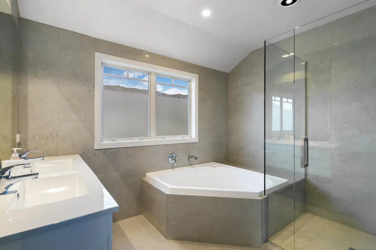 Large Walk-in Shower and Spa Bath