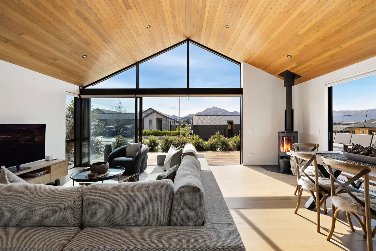 Open-Plan Living with Outdoor Access