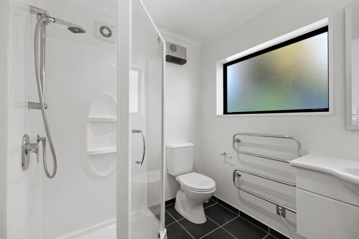 Modern Ensuite 