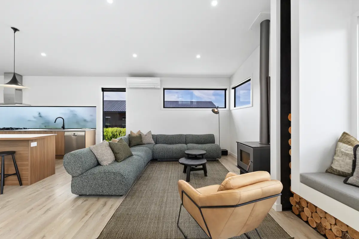 Relaxed Lounge Retreat 