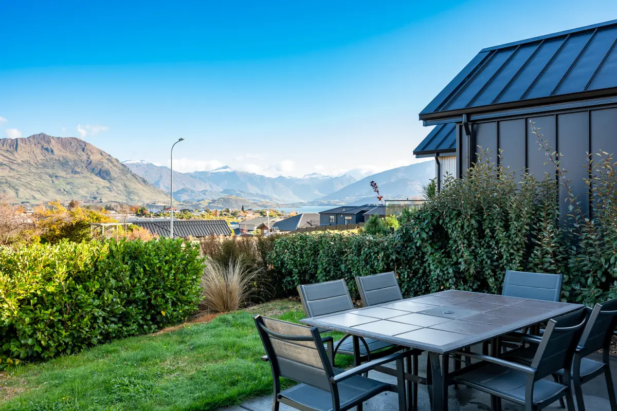 Outside Dining Area with Glimpses of Lake Wānaka 