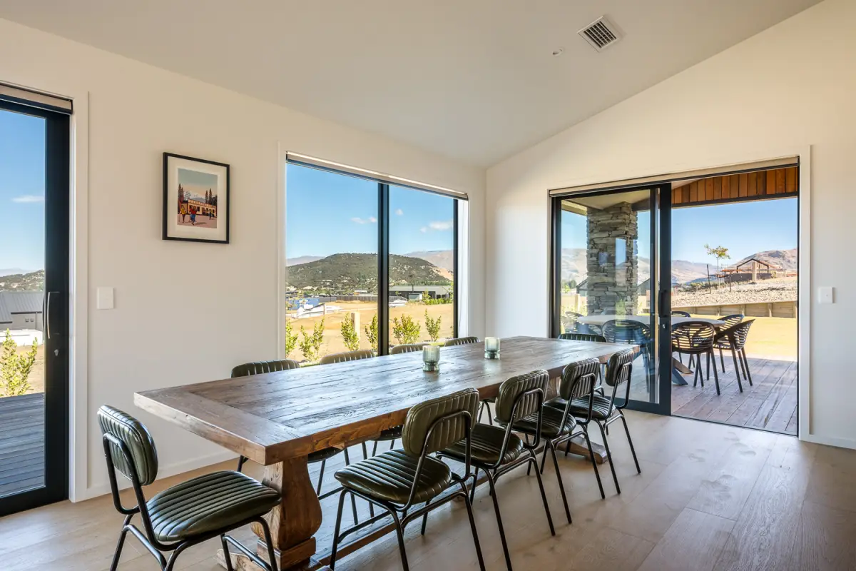 Expansive dining table, perfect for family style dinners