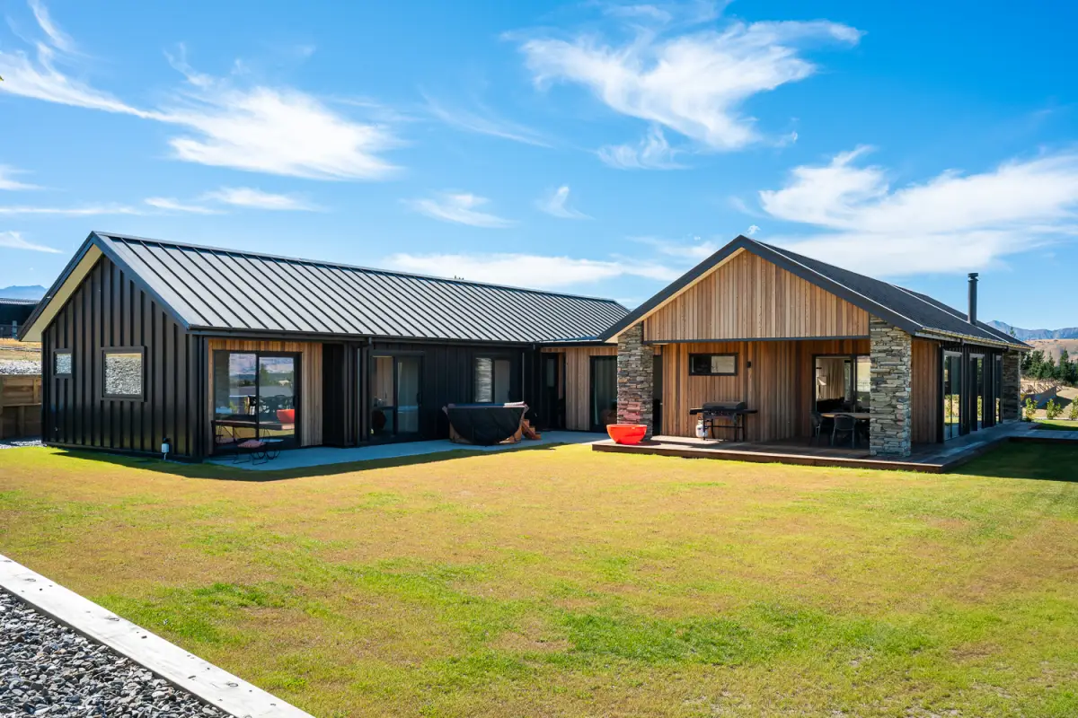 A great shot to show the size of this gorgeous property 